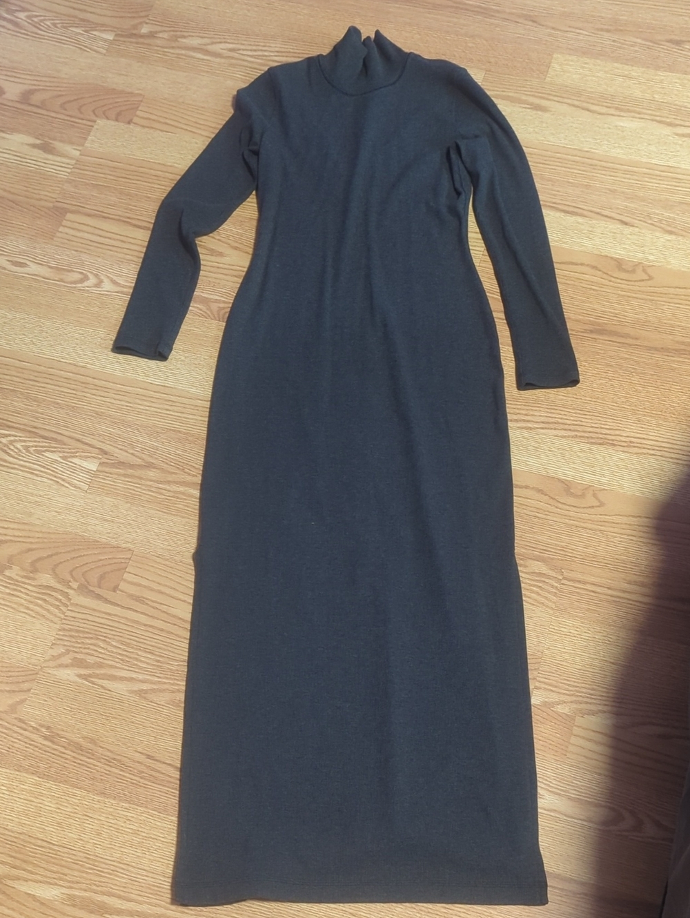 BNWT gray fitted lulu dress